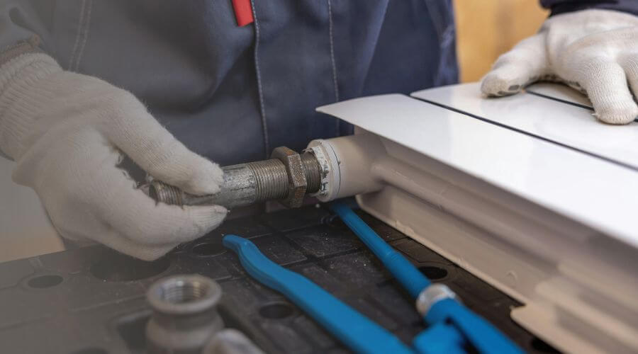 Burst Pipe Repair in Leavenworth, KS